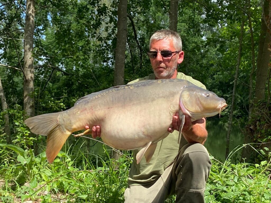 Lac Soupir | Exclusive carp fishing with wild, untouched fish